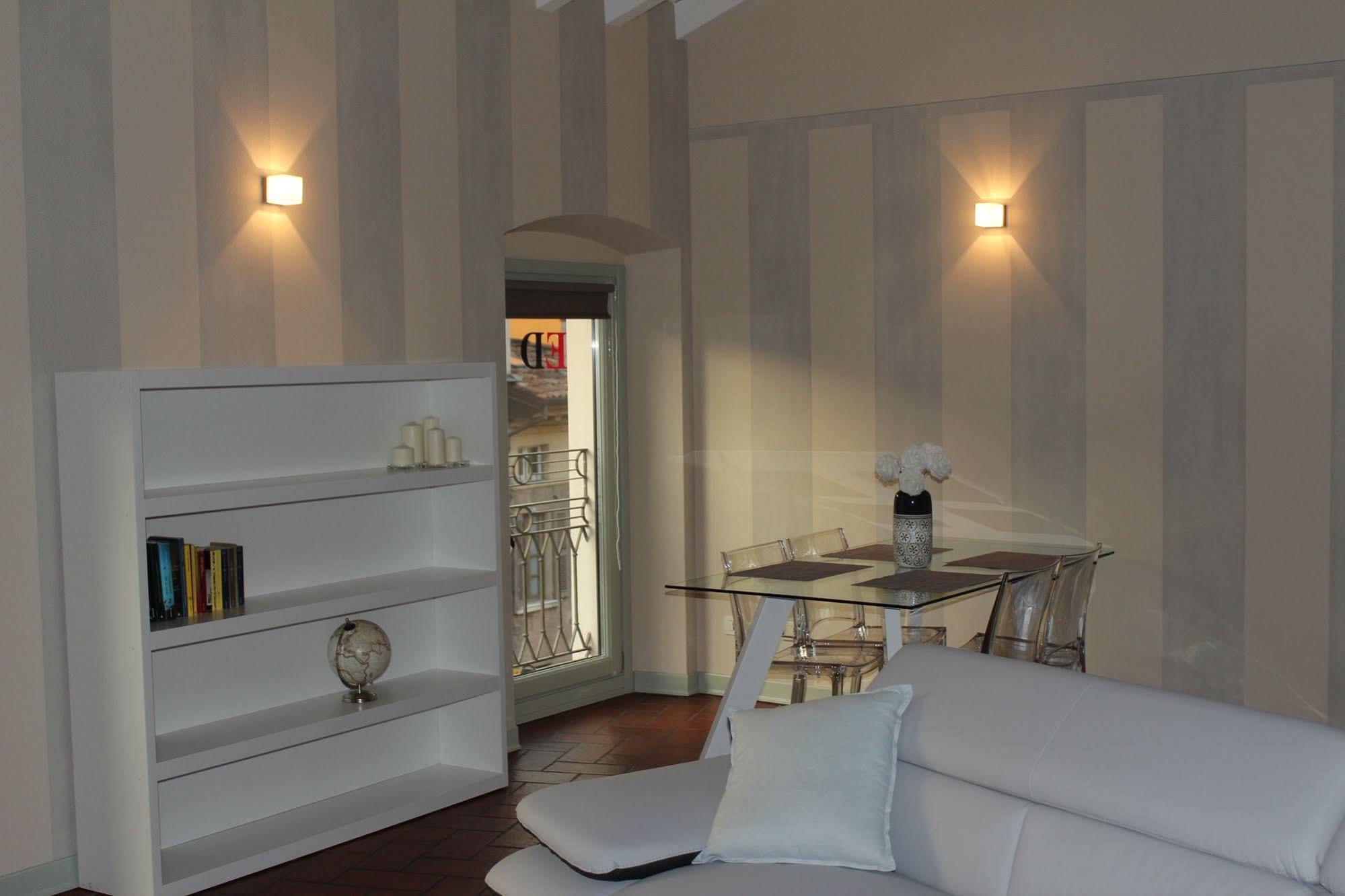 Eleganti Dimore Apartment Brescia
